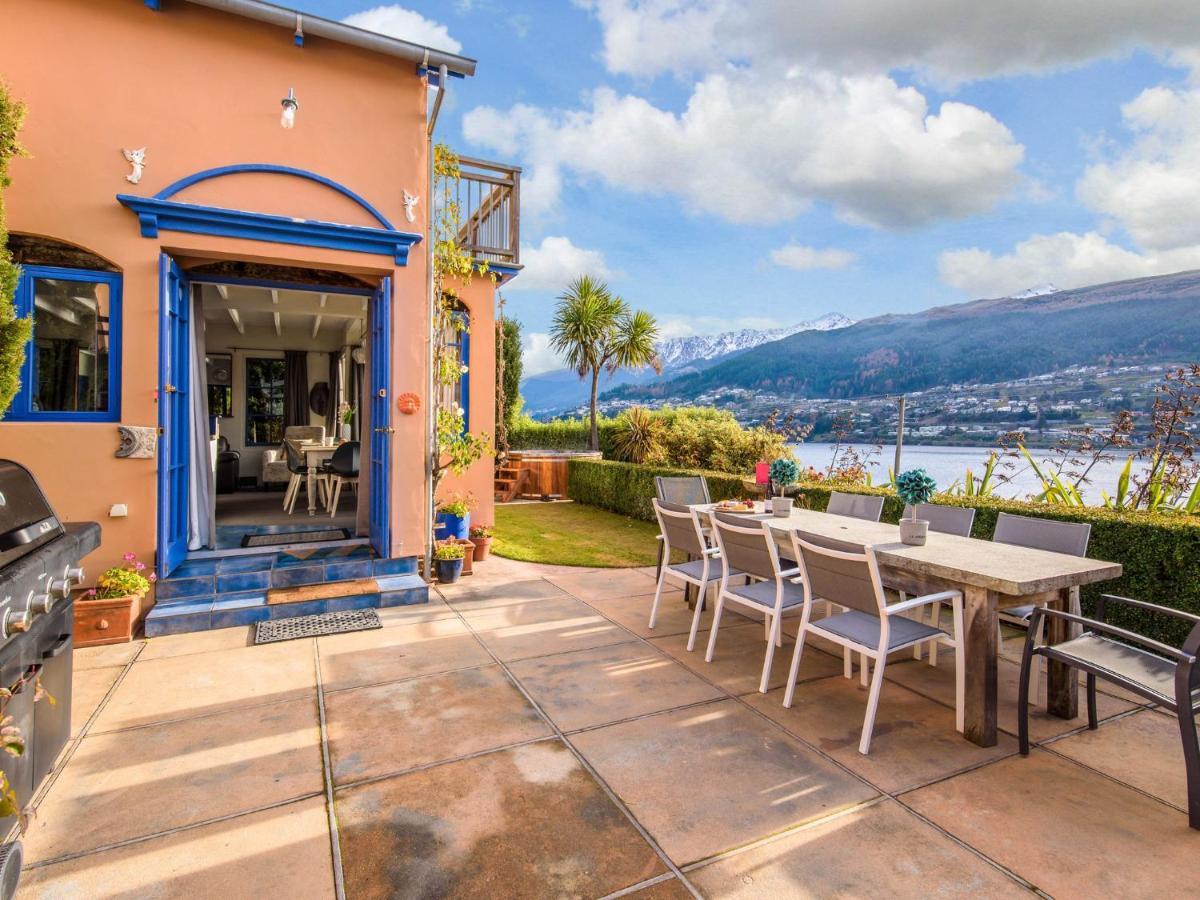 Sunny Lakeview Villa Queenstown Ngoại thất bức ảnh
