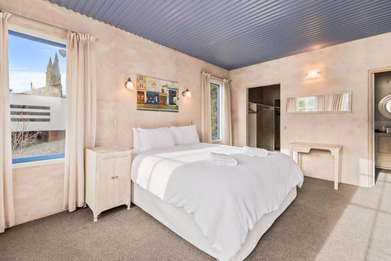 Sunny Lakeview Villa Queenstown Ngoại thất bức ảnh